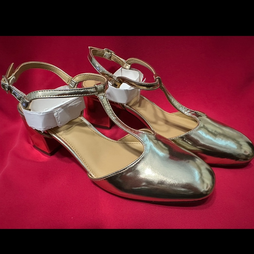 J Crew New With Box Gold Metallic T Strap Heel Size 7